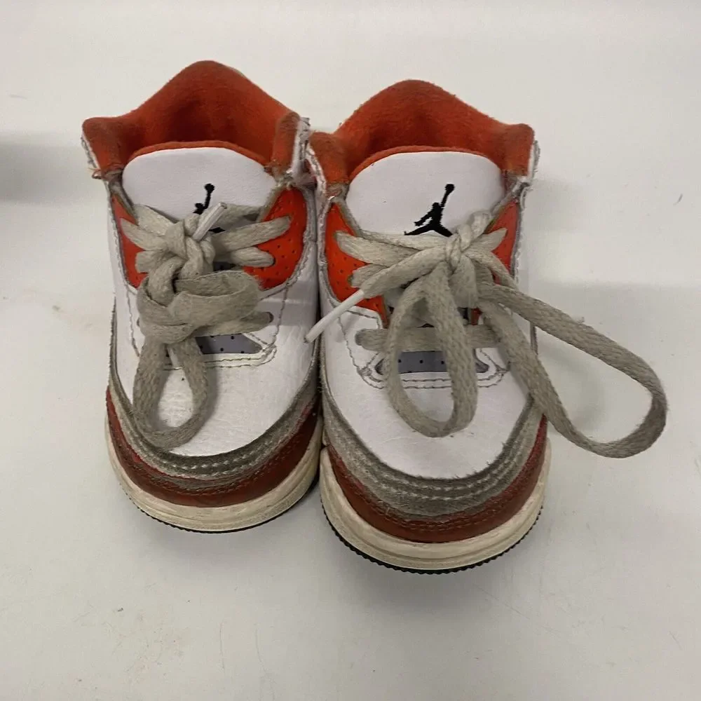 Nike Air Jordan Retro 3 Toddler Size 4C White Orange Sneakers Mid Top 3617